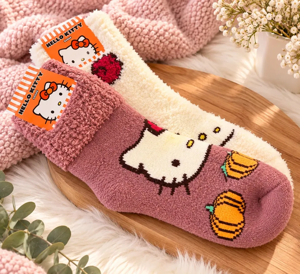 MEDIAS HELLO KITTY (foto 2)