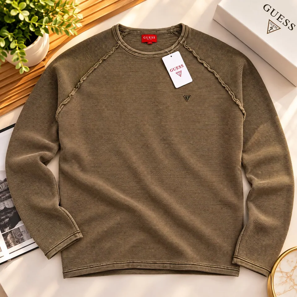 SUETER GUESS (foto 2)